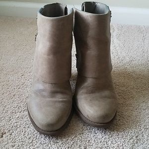 Jessica Simpson booties